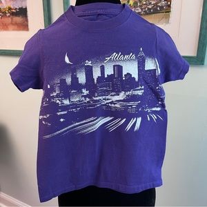 Purple Atlanta Cityscape Shirt Size XS